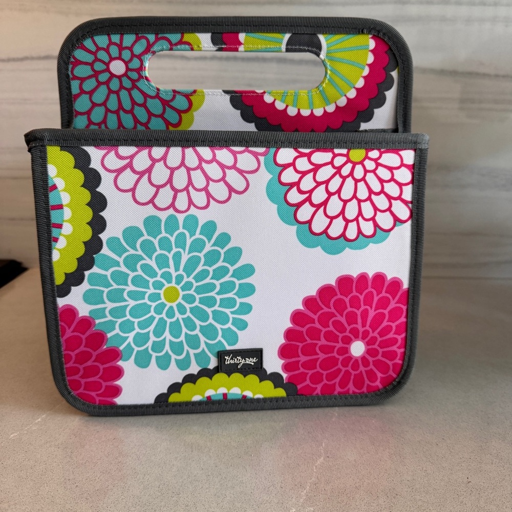Thirty One Double Duty  Caddy Bubble Bloom New in Bag Cleaning or Hair